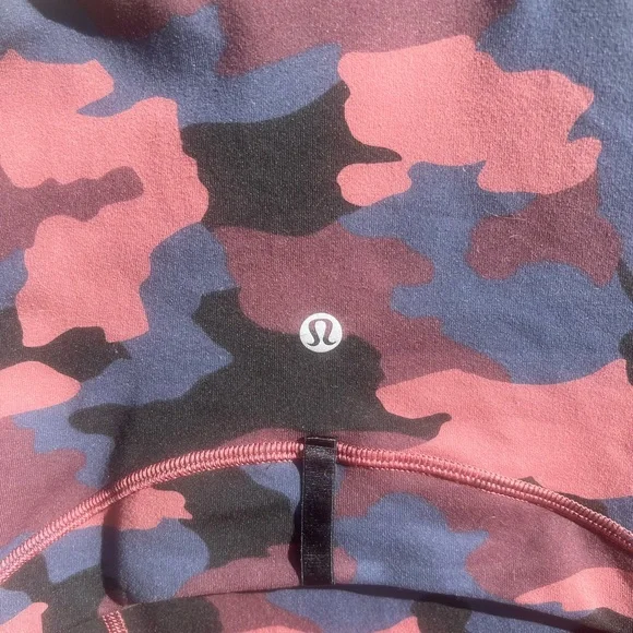 lululemon athletica Multicolor Camouflage Jacket Size Small - Picture 5 of 5